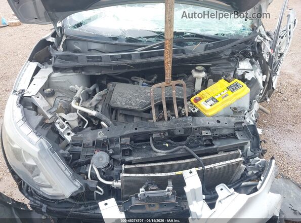 JN1BJ1CP4JW153924 2018 NISSAN ROGUE Silver Vista trasera