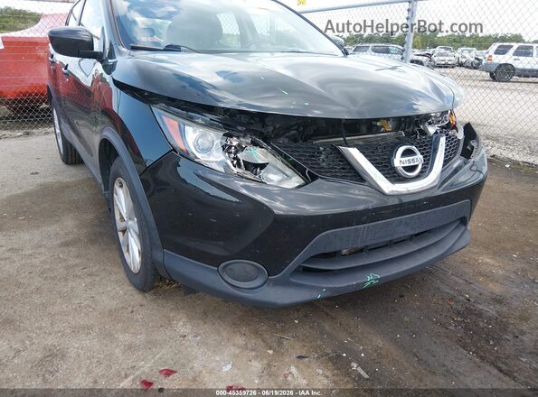 JN1BJ1CP5HW028134 2017 NISSAN ROGUE Black 