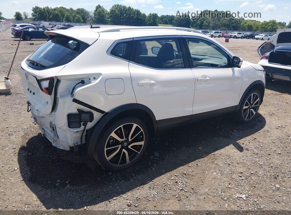 JN1BJ1CP6HW005008 2017 NISSAN ROGUE White უკანა მარჯვენა