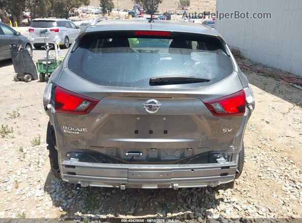 JN1BJ1CP7HW004255 2017 NISSAN ROGUE Gray 