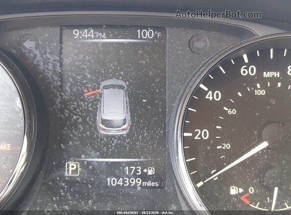 JN1BJ1CP7HW013666 2017 NISSAN ROGUE Red 