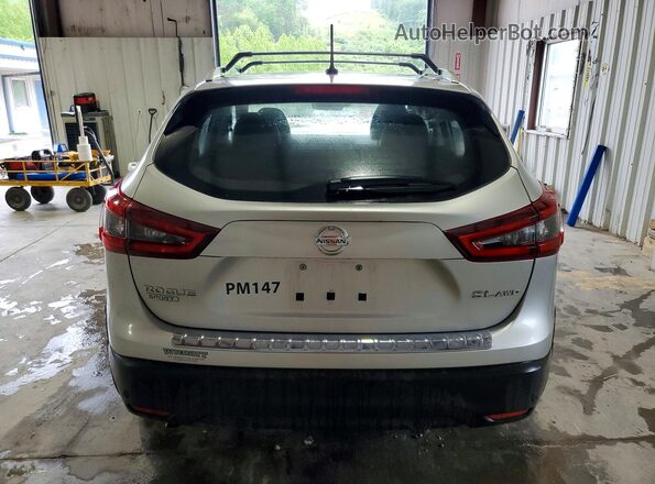 JN1BJ1CWXNW497657 2022 NISSAN ROGUE Silver უკანა ხედი