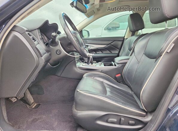 JN1BY1AP5HM740217 2017 INFINITI Q70 Blue Widok wnętrza z przodu