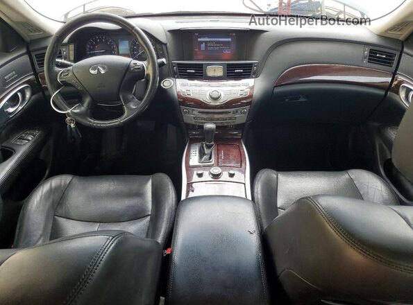 JN1BY1AP5HM741058 2017 INFINITI Q70 Gray Вид панелі приладів