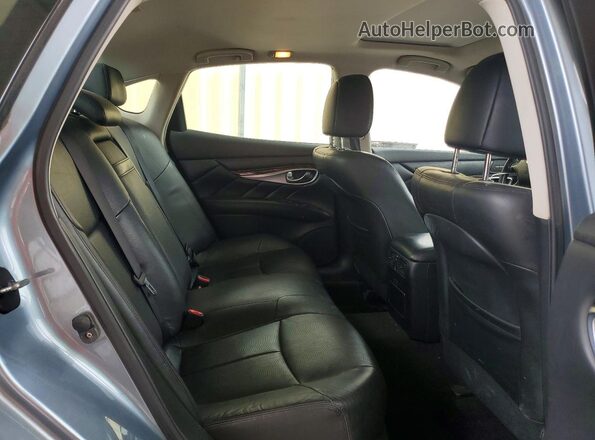 JN1BY1AP5HM741058 2017 INFINITI Q70 Gray Вид задніх сидінь