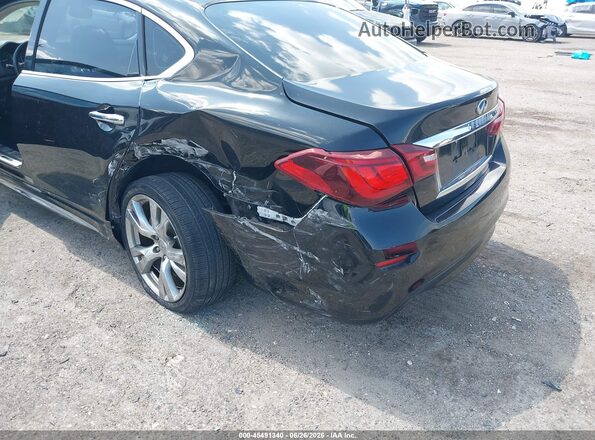 JN1BY1PPXJM330204 2018 INFINITI Q70L Black Դիմացի տեսք