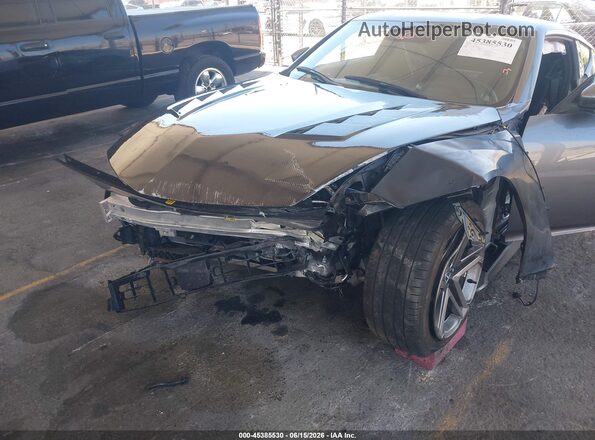 JN1BZ4AH7RM367237 2024 NISSAN Z Gray Front view