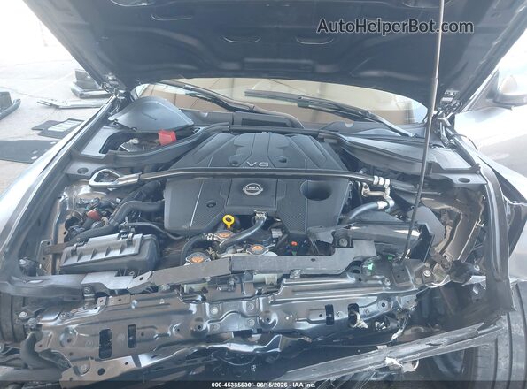 JN1BZ4AH7RM367237 2024 NISSAN Z Gray Rear view