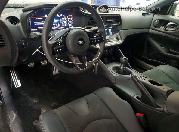 JN1BZ4BH6TM500477 2026 NISSAN Z Black Առջևի վահանակի տեսք