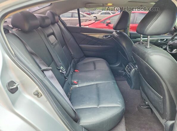 JN1CV7AR7HM680894 2017 INFINITI Q50 Silver Rear seats view