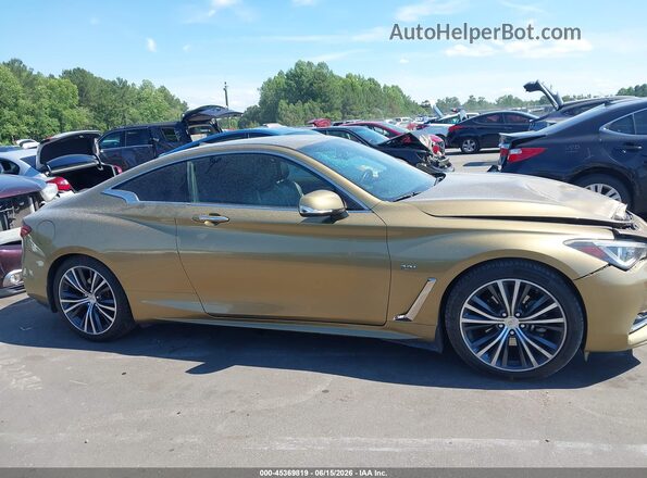 JN1CV7EK6JM200217 2018 INFINITI Q60 Gold Вид задньої частини салону