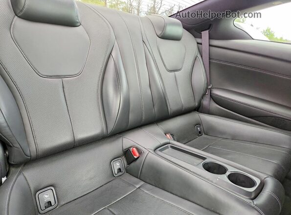 JN1CV7EL6HM320845 2017 INFINITI Q60 White Vista de los asientos traseros