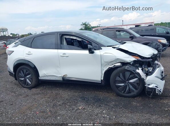 JN1DF0BB1RM742852 2024 NISSAN ARIYA White Vista interior de 360 grados