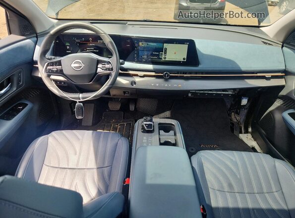 JN1DF0CD4RM734261 2024 NISSAN ARIYA Black Vista del salpicadero