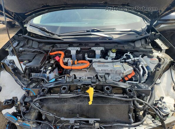 JN1DF0CD4RM734261 2024 NISSAN ARIYA Black Vista del compartimento del motor