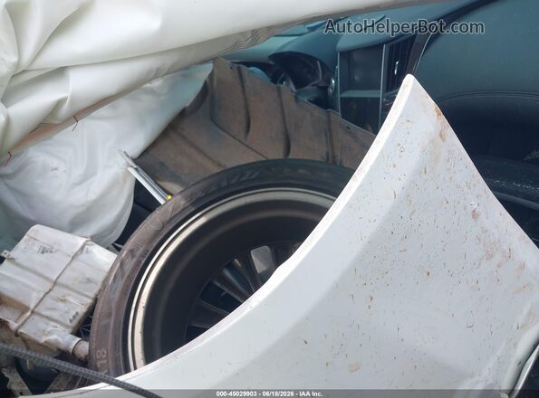 JN1EV7AP0JM354206 2018 INFINITI Q50 White Սալոնի դիմացի տեսք