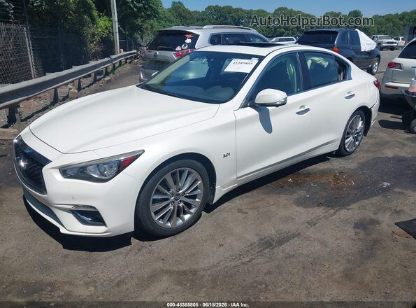JN1EV7AP1JM358149 2018 INFINITI Q50 White Przód lewy