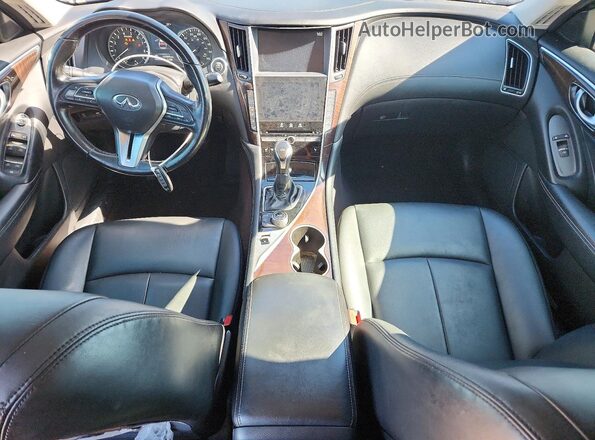 JN1EV7AP1JM358202 2018 INFINITI Q50 Silver Widok deski rozdzielczej