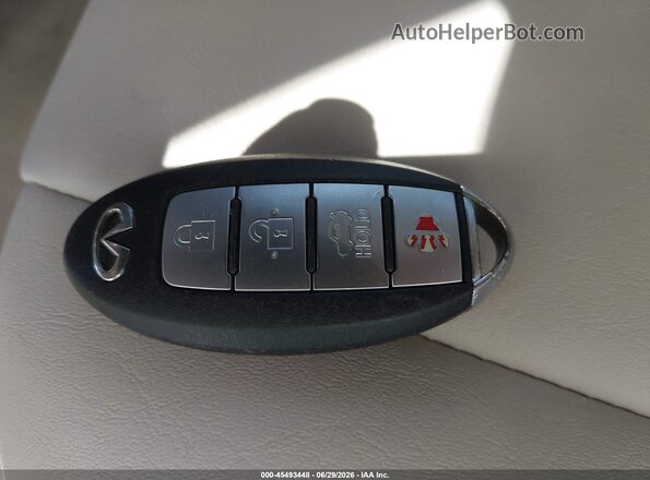 JN1EV7AP3HM732173 2017 INFINITI Q50 White წინა პანელის ხედი