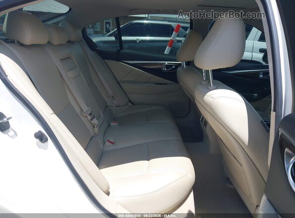JN1EV7AP3JM366527 2018 INFINITI Q50 White Widok naklejki z numerem VIN
