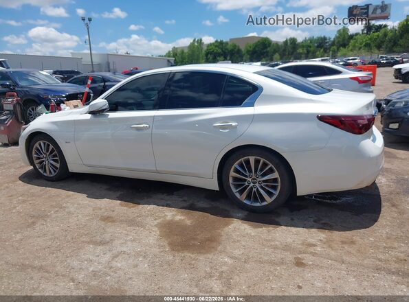 JN1EV7AP3JM366527 2018 INFINITI Q50 White Widok wnętrza 360 stopni