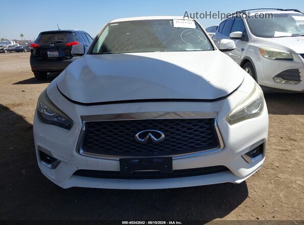 JN1EV7AP3JM590302 2018 INFINITI Q50 White 