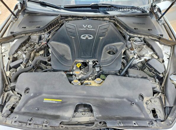 JN1EV7AP3LM206070 2020 INFINITI Q50 Silver Widok wnętrza z tyłu