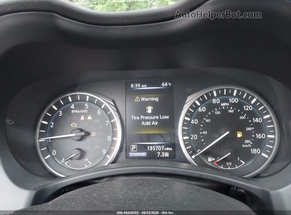 JN1EV7AP4JM352894 2018 INFINITI Q50 Gray Widok tylnych siedzeń