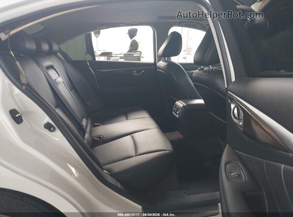 JN1EV7AP4KM512256 2019 INFINITI Q50 White VIN կոդի պիտակի տեսք