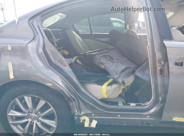 JN1EV7AP5HM733292 2017 INFINITI Q50 Silver 