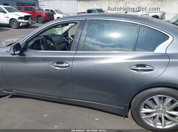 JN1EV7AP5HM733292 2017 INFINITI Q50 Silver 