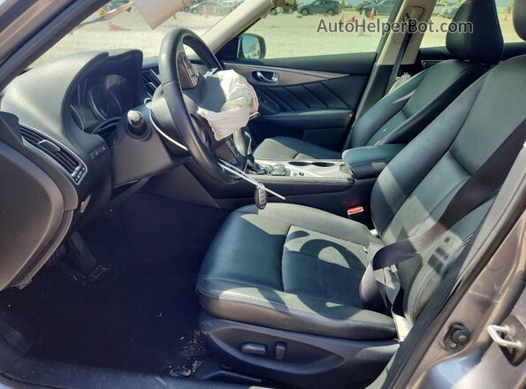 JN1EV7AP5HM738833 2017 INFINITI Q50 Gray Widok wnętrza z przodu
