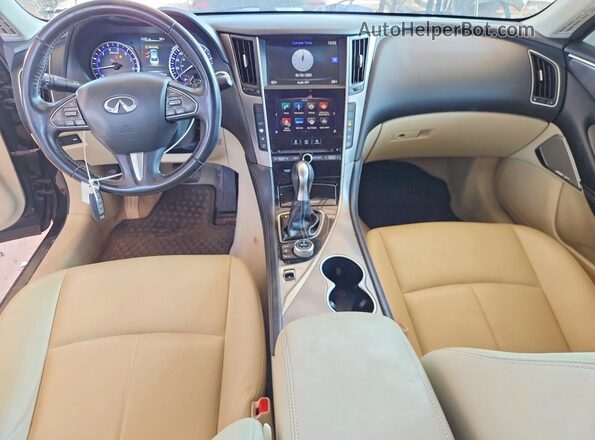 JN1EV7AP5HM740016 2017 INFINITI Q50 Черный Вид панели приборов
