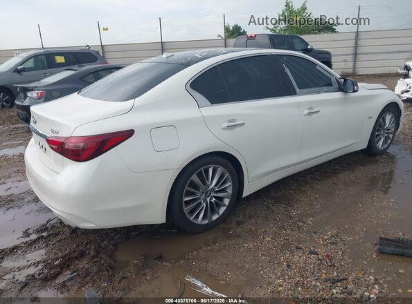JN1EV7AP5JM590849 2018 INFINITI Q50 Белый Задняя правая четверть