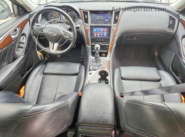 JN1EV7AP5KM541152 2019 INFINITI Q50 White Vista del salpicadero