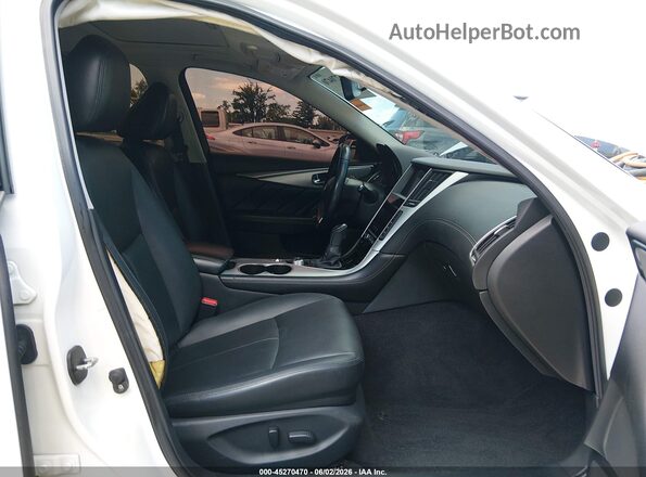 JN1EV7AP5LM200299 2020 INFINITI Q50 White Front interior view