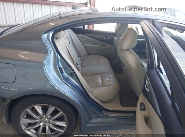 JN1EV7AP6HM735522 2017 INFINITI Q50 Silver VIN sticker view