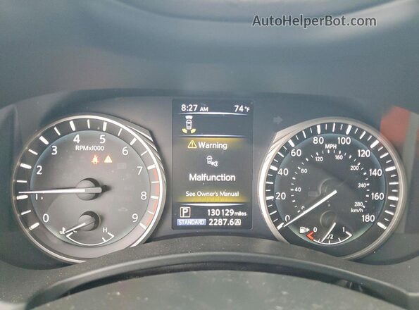 JN1EV7AP6JM357403 2018 INFINITI Q50 White Widok zestawu wskaźników