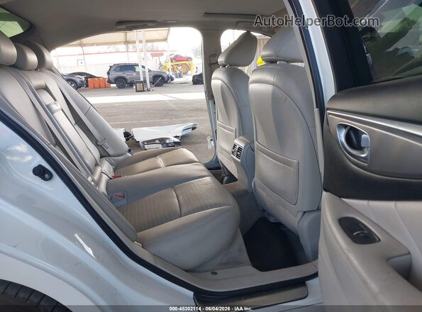 JN1EV7AP6LM204085 2020 INFINITI Q50 White 