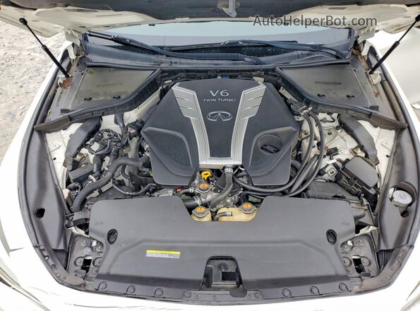 JN1EV7AP8JM356981 2018 INFINITI Q50 White 