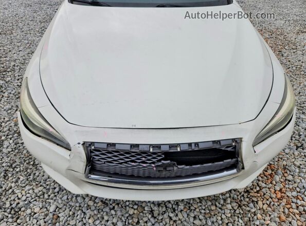 JN1EV7AP9HM733814 2017 INFINITI Q50 White Widok wnętrza z tyłu