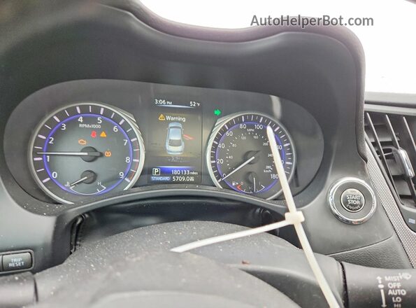 JN1EV7AP9HM733814 2017 INFINITI Q50 White Widok zestawu wskaźników