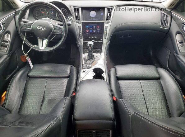 JN1EV7AP9JM356620 2018 INFINITI Q50 Gray Widok deski rozdzielczej