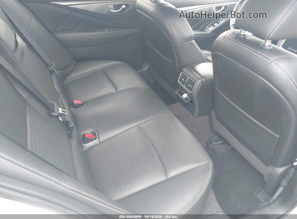 JN1EV7AP9JM364071 2018 INFINITI Q50 White Vista de la etiqueta del VIN
