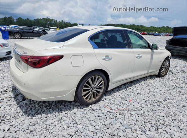 JN1EV7AP9JM365608 2018 INFINITI Q50 Белый 