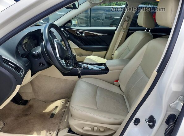 JN1EV7AP9JM365608 2018 INFINITI Q50 Белый 
