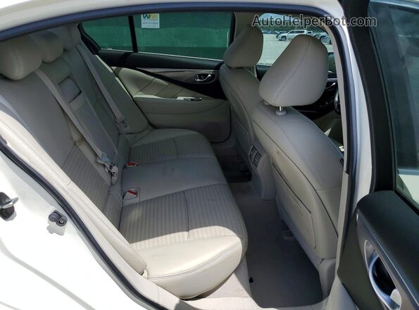 JN1EV7APXGM306530 2016 INFINITI Q50 White Widok tylnych siedzeń