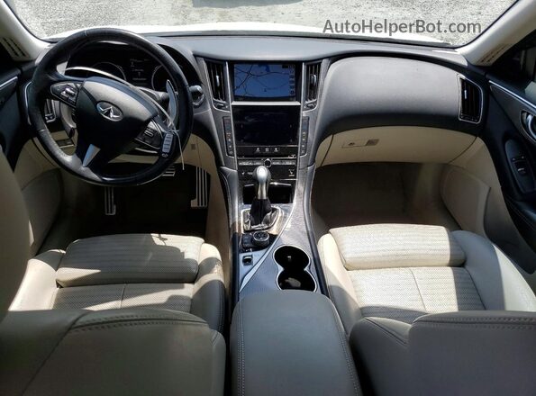 JN1EV7APXGM306530 2016 INFINITI Q50 White Widok deski rozdzielczej