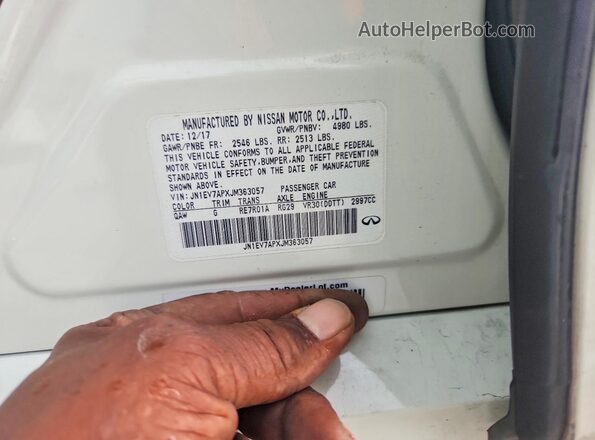 JN1EV7APXJM363057 2018 INFINITI Q50 Белый Вид подкапотного пространства