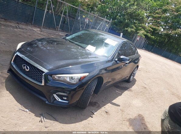JN1EV7APXJM363995 2018 INFINITI Q50 Black 